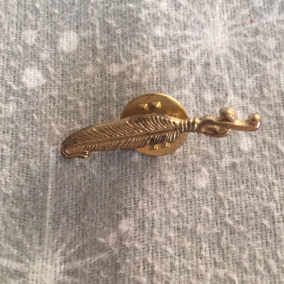 Pins - Picture 3 of 3